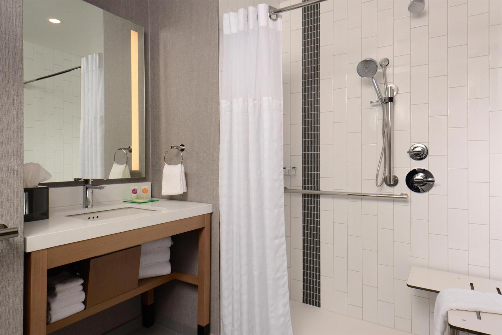Hyatt Place Pena Station/Denver Airport Ngoại thất bức ảnh