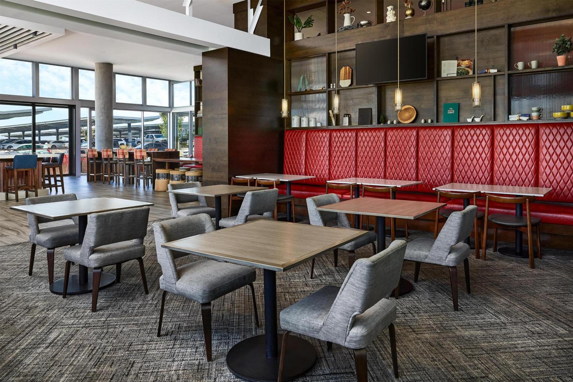 Hyatt Place Pena Station/Denver Airport Ngoại thất bức ảnh